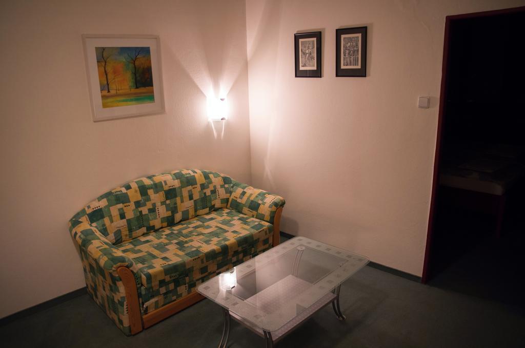 Hotel Bothe Považská Bystrica 객실 사진